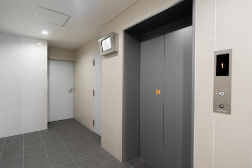 Kaiyukan & USJ 8 min Asashiobashi City Stay A