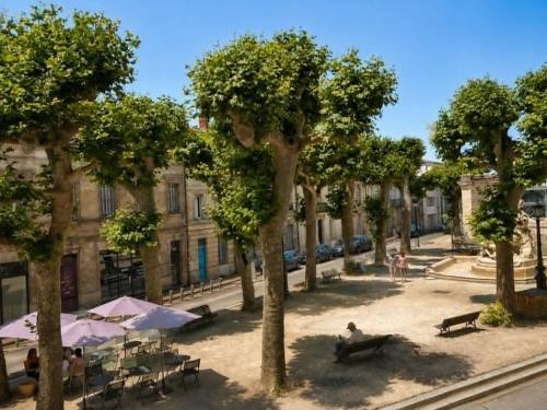 Rent Bordeaux