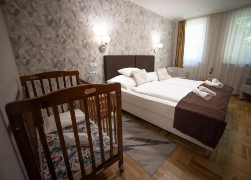 Dóm Hotel — Bedroom