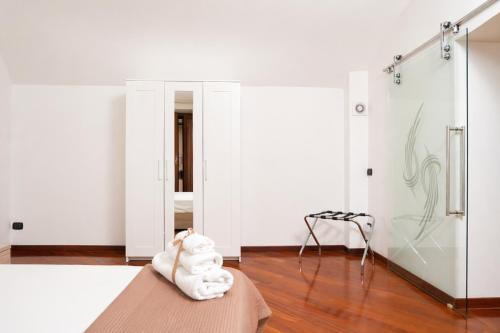 Montesantogroup Apartments