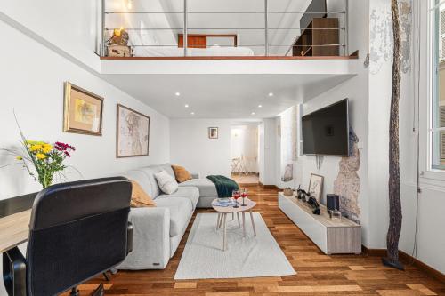 Duplex facing the Port - Old Nice - Beach within walking distance