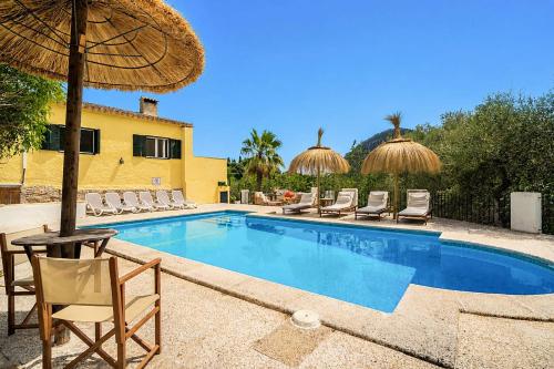 Villa La Coma by Sealand Villas