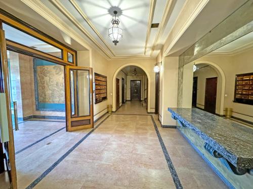 Rare Seafront Garden Apartment on Promenade