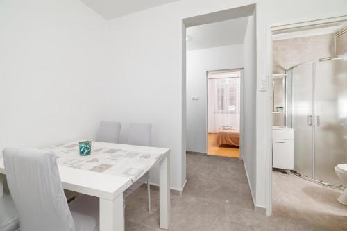 Apartments Grozdana