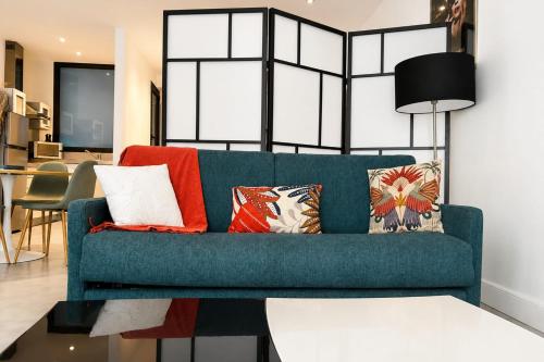 Large studio just 6 minutes away from the Palais and the Croisette