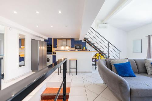 Cocons Apartments by Halldis