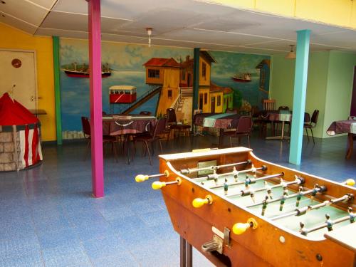 Η αίθουσα παιχνιδιών του Hostal Maison de la Mer