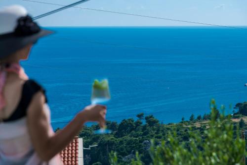 Nedia Retreat - Private Pool & Stunning Sea View