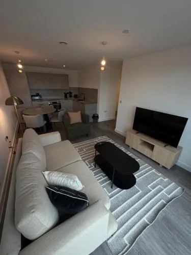 Berkeley Square Apartments by StaySavvy Accommodation photo 7