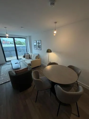 Berkeley Square Apartments by StaySavvy Accommodation photo 9