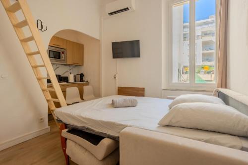 Juan Les Pins Centre studio proche plage