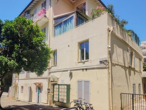 Juan Les Pins Centre studio proche plage