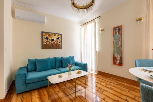 Casa dell'Arte Corfu, Next to St Spiridon Church