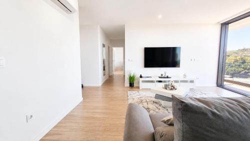 Vanguard View Apartment