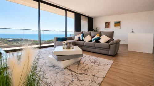 Vanguard View Apartment