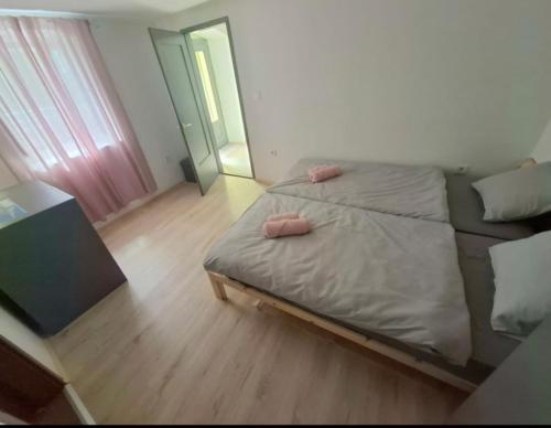 C&M Studio Apartment