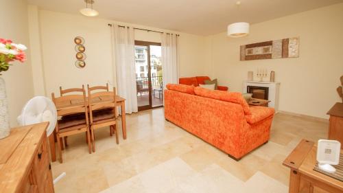 Marina Real 312