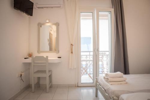 Melissa Rooms Naxos