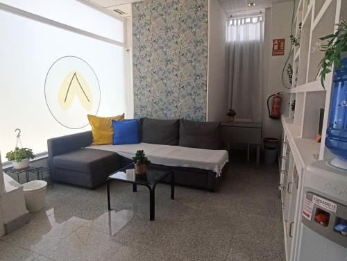 Alexa Host Vallecas