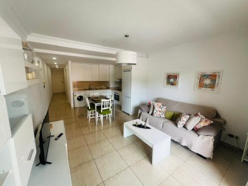Sunny Los Cristianos Apartment Walk to Beach