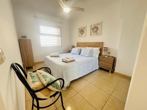 Sunny Los Cristianos Apartment Walk to Beach