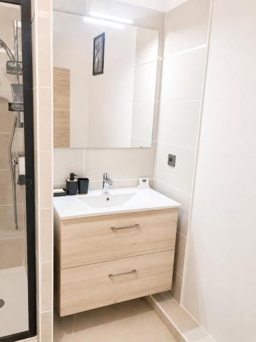 Studio Caïs Séjour cozy à Fréjus