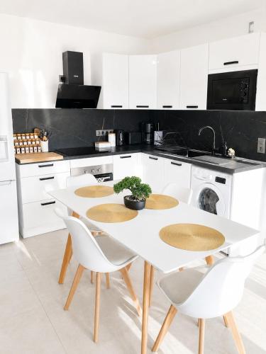 Studio Caïs Séjour cozy à Fréjus