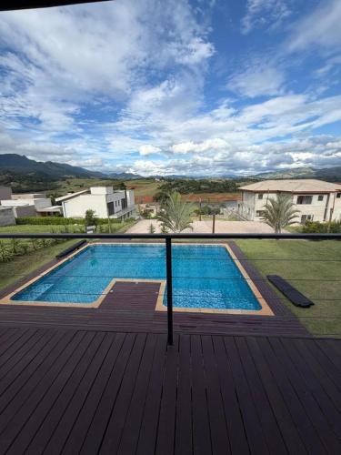 Refúgio Exclusivo com Piscina e Lazer