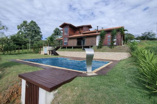 Refúgio Exclusivo com Piscina e Lazer