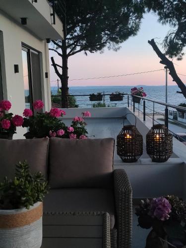 Azure Boho Retreat Nikiti