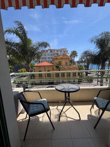Grand Appartement Promenade des anglais vue Mer - Quartier Magnan