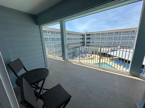 Hilton Head Resort 2BR Near Beach Pools Hot Tub photo 5