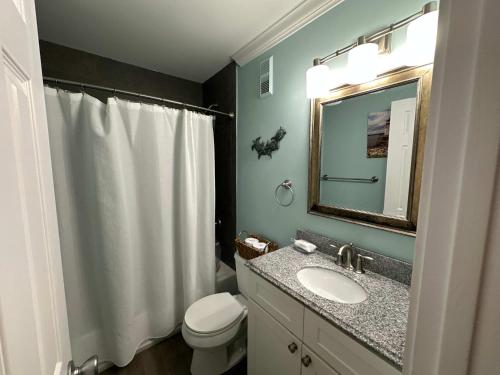 Hilton Head Resort 2BR Near Beach Pools Hot Tub photo 22