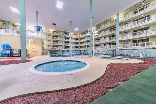 Hilton Head Resort 2BR Near Beach Pools Hot Tub photo 25