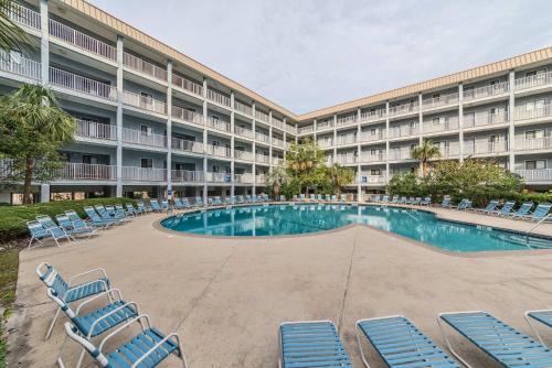 Hilton Head Resort 2BR Near Beach Pools Hot Tub photo 26