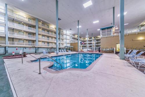 Hilton Head Resort 2BR Near Beach Pools Hot Tub photo 43