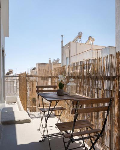 Acropolis Loft by DG Collection