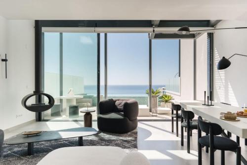 Villa Prive by Frontier Residences