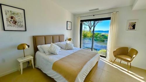 Superbe villa Vue mer - 5 suites - centre & plage à 8'