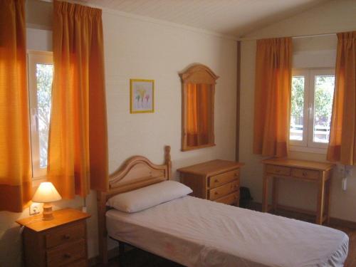 Gallery image of Camping Albergue Tau in San José