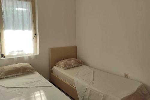 Apartments by the sea Stupin Celine, Rogoznica - 27462