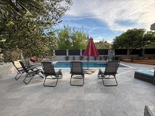 Villa Marco Luxury Villa - Heated Pool and Terrace