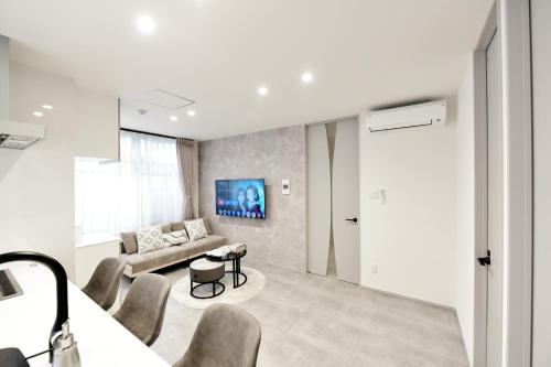 Spacious 65sqm Family Apartment Namba Dotonbori Kuromon 8 Guests Riverwood 205
