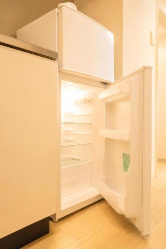 黒門市場徒歩5分 通天閣難波エリア徒歩圏内 トイレと浴室付き まるまる貸切 エレベーター 404
