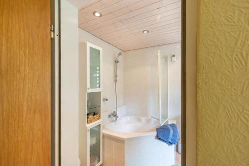 a bathroom with a sink and a mirror at Auszeit im Grünen in Bad Schwalbach