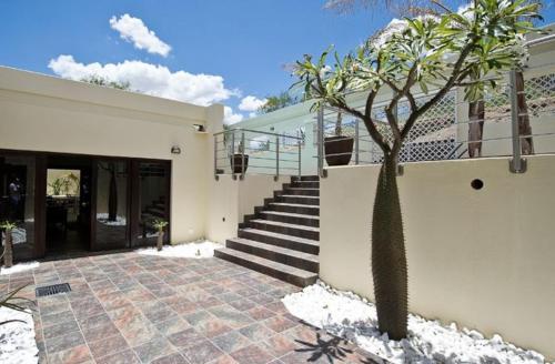 Gambar di galeri bagi Galton House di Windhoek