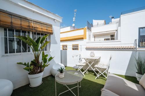 Carretería Penthouse, by Homing U