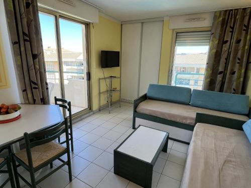 OPEN 41m2 4eme etage vue sur piscine