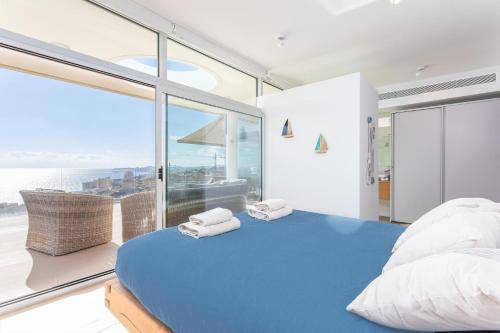 ViVI Homes - Vista Mar Pool - View - Terrace