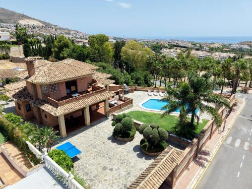 VB Hacienda Villa 4BR Sea Views